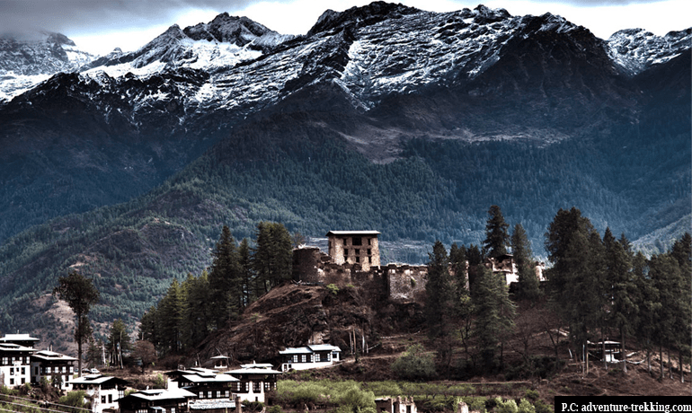 MOUNTAINS IN BHUTAN